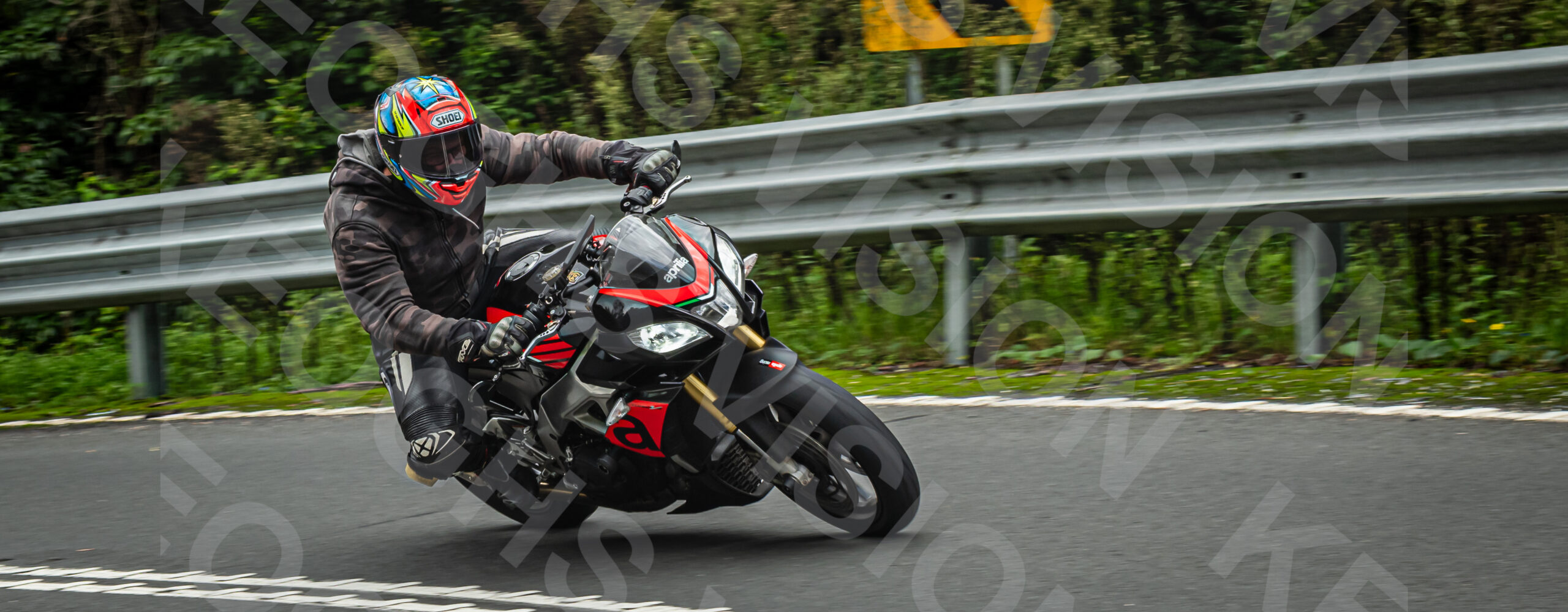 Aprilia on Macquarie Pass 20-3-2026